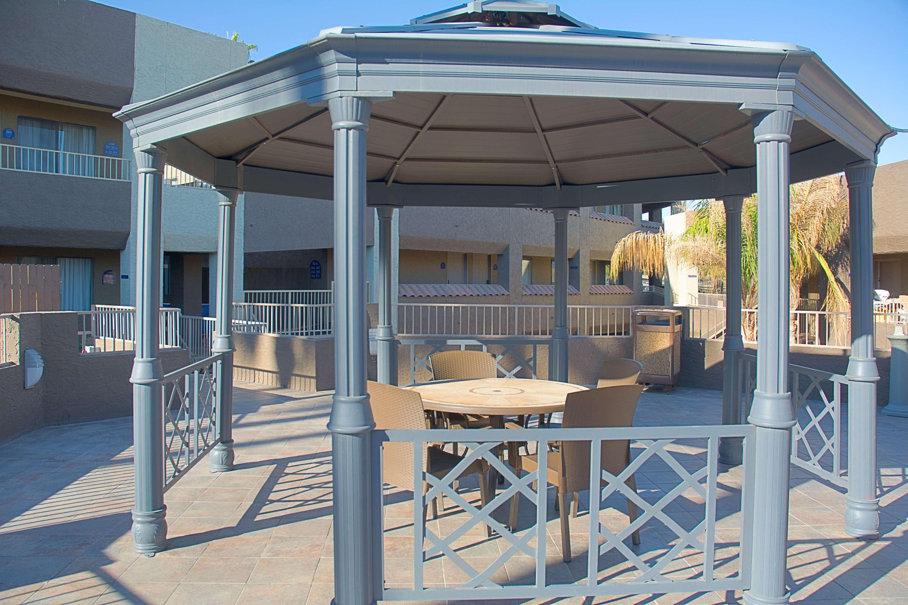 Western Mall & Yuma
